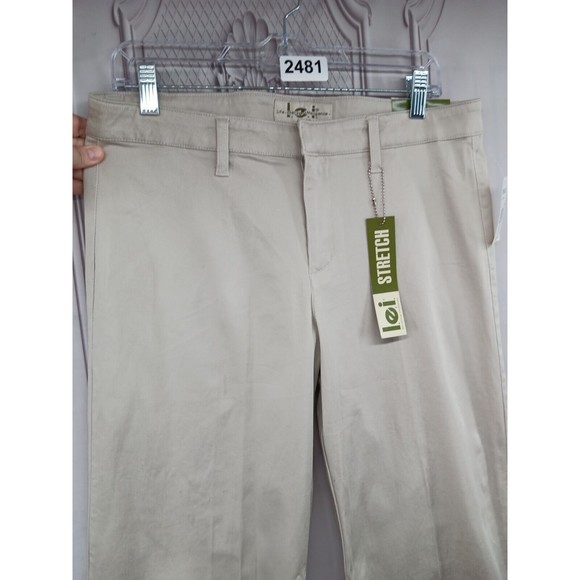 NWT L.E.I. Jeans Khaki Pants Women's SZ 11 Stretch High Waist MSRP $40.00 Flared - Picture 5 of 16